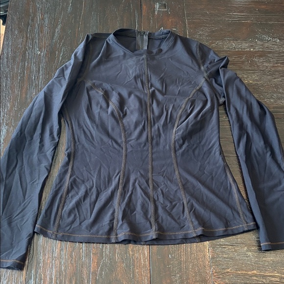 Everything but water high neck rash guard - Picture 2 of 7